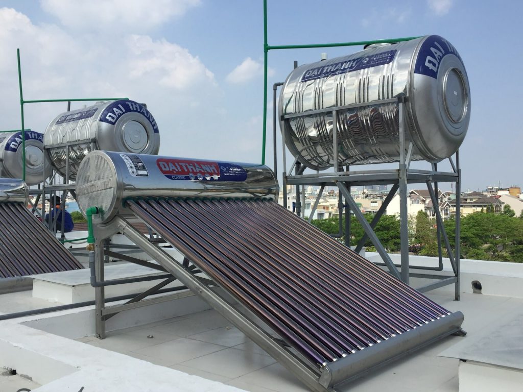 Máy nước nóng năng lượng mặt trời Đại Thành có tốt không ?